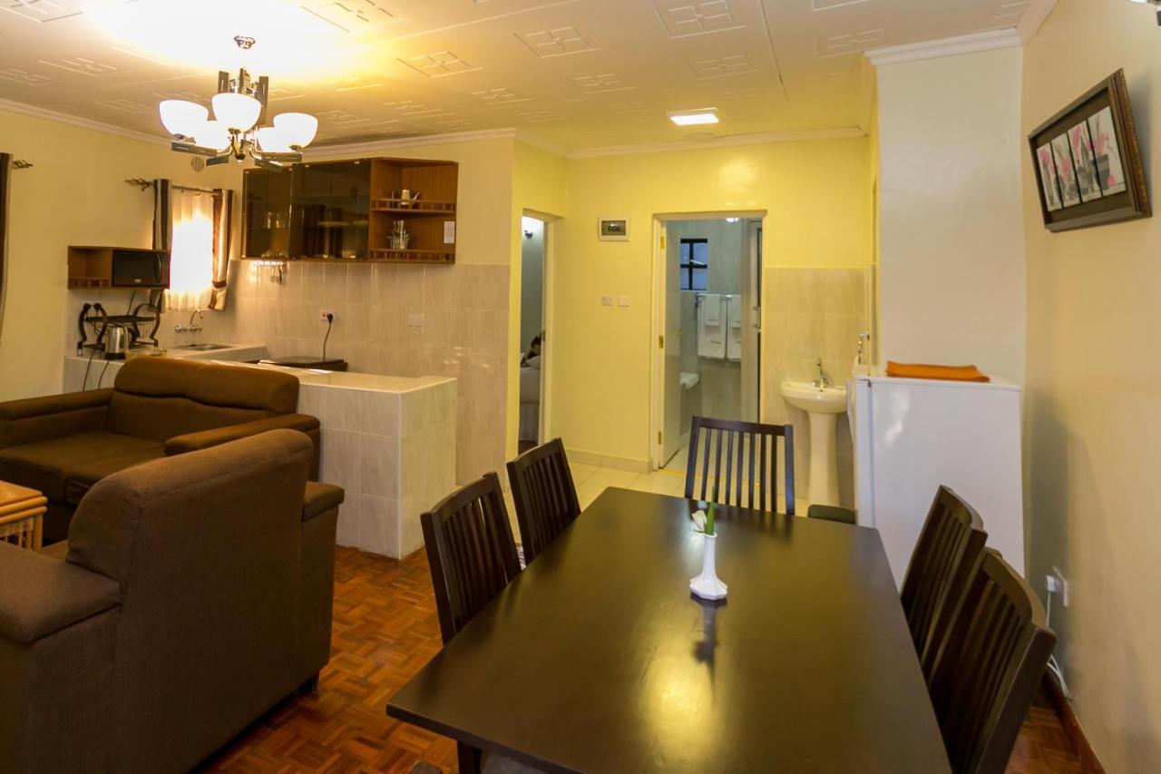 Fahari Gardens Hotel ไนโรบี ภายนอก รูปภาพ