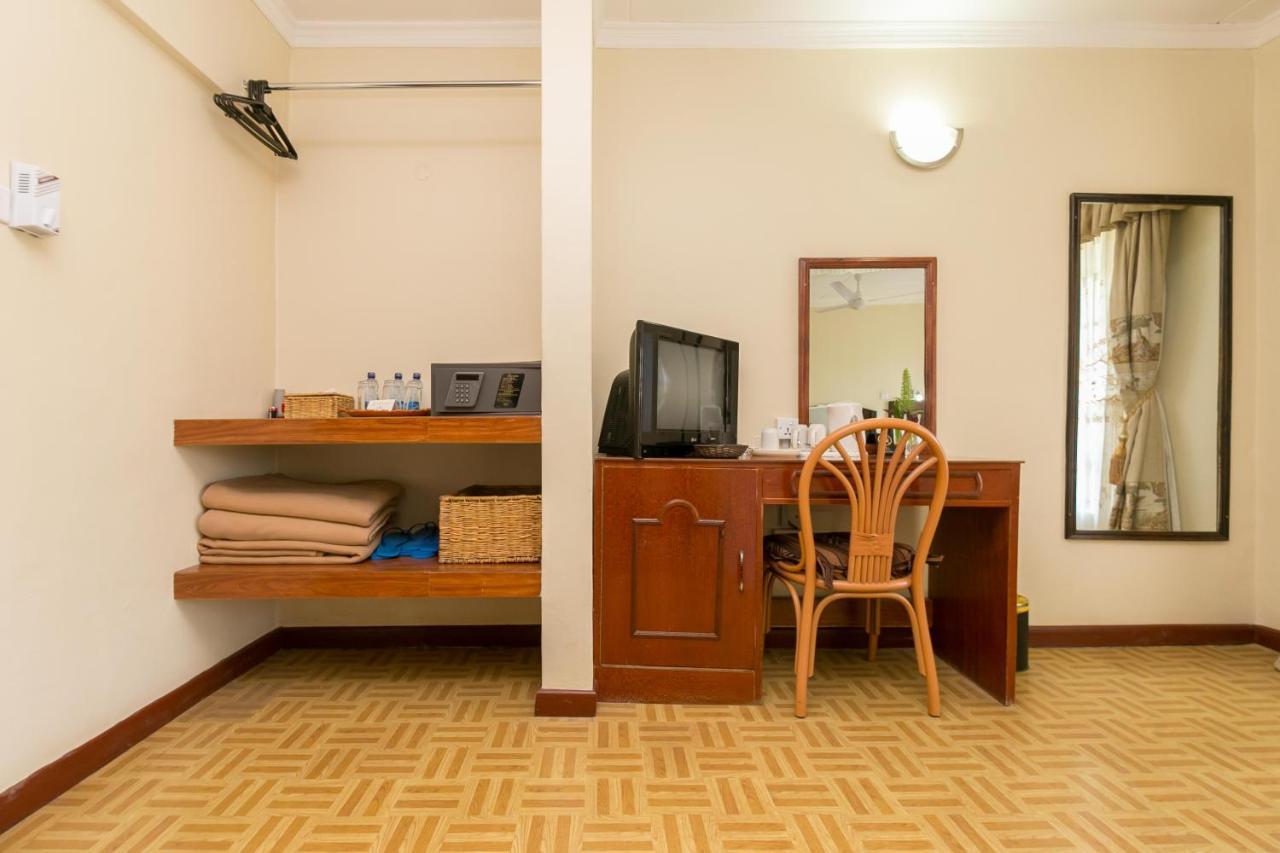 Fahari Gardens Hotel ไนโรบี ภายนอก รูปภาพ