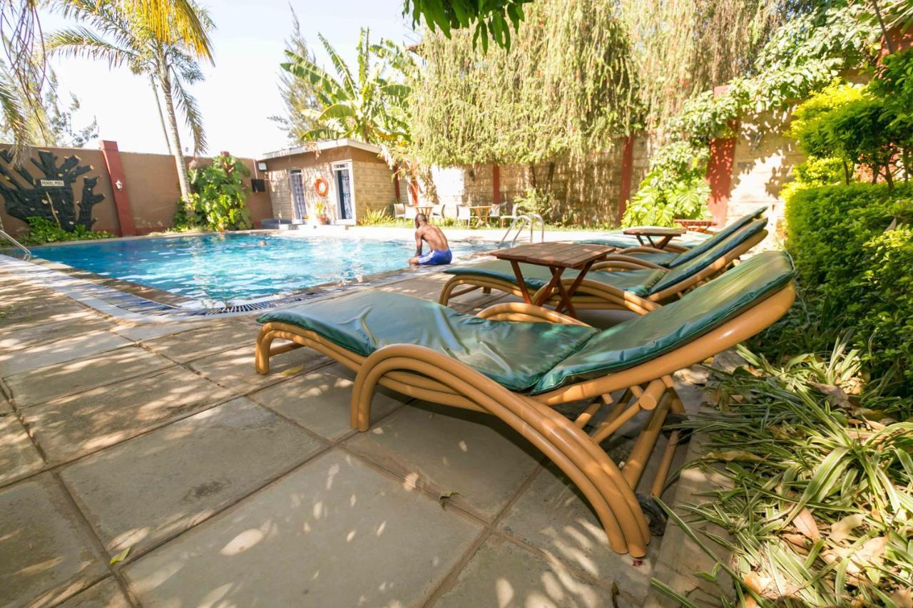 Fahari Gardens Hotel ไนโรบี ภายนอก รูปภาพ
