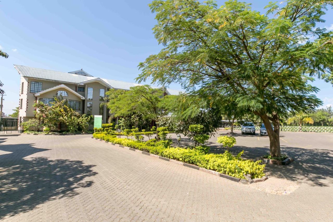 Fahari Gardens Hotel ไนโรบี ภายนอก รูปภาพ