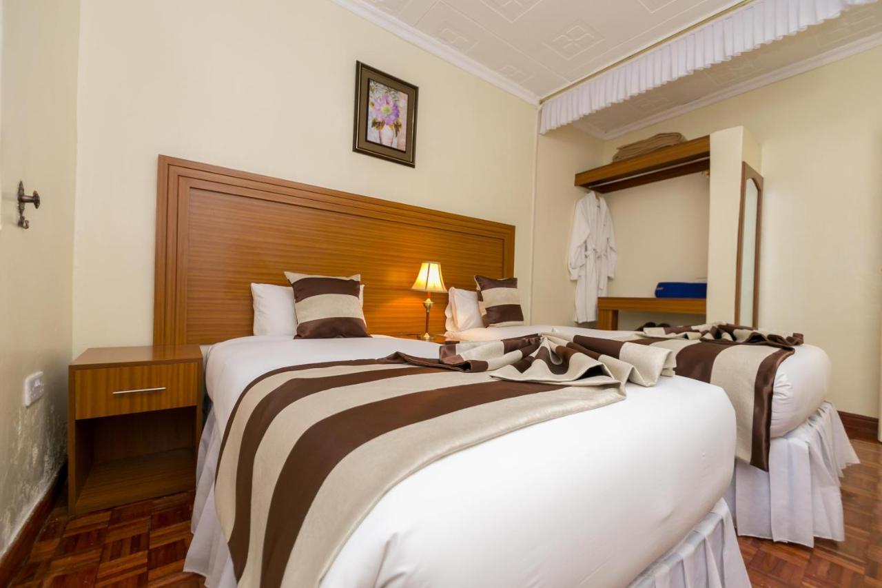 Fahari Gardens Hotel ไนโรบี ภายนอก รูปภาพ