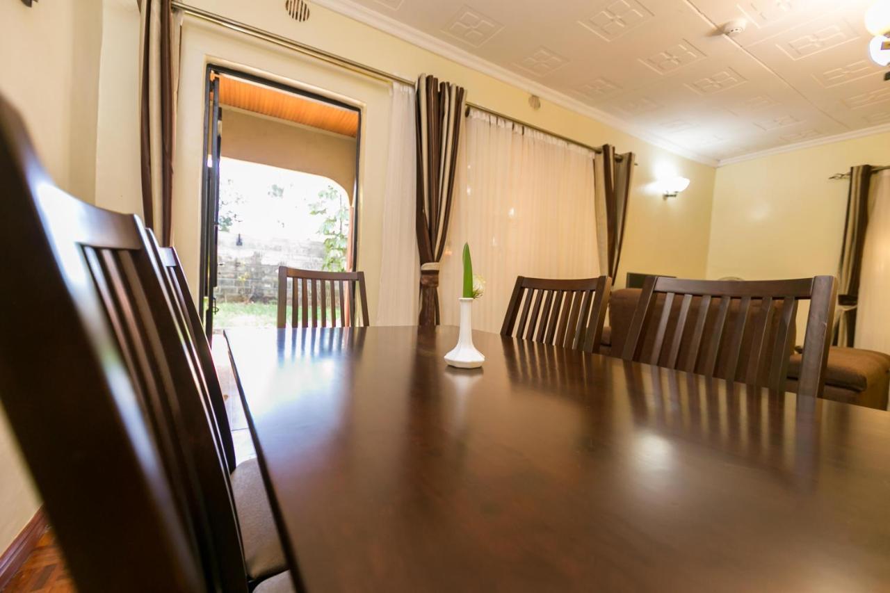 Fahari Gardens Hotel ไนโรบี ภายนอก รูปภาพ