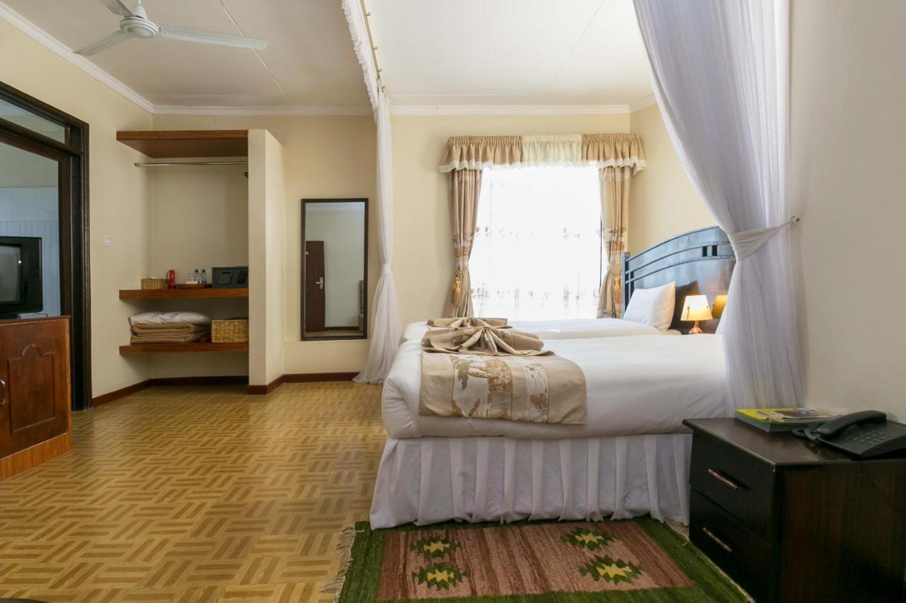 Fahari Gardens Hotel ไนโรบี ภายนอก รูปภาพ